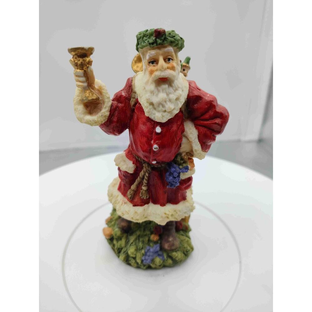 1992 International Santa Father Christmas Figurine England SC02 Holiday Decor